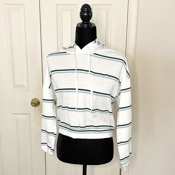 Charlotte Russe Women's Hoodie - Picture 1 of 9